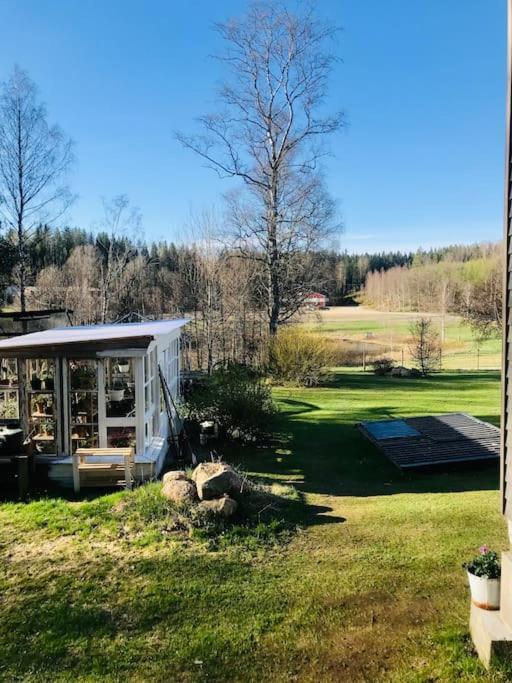 15 Min Fran Ullared! Ny Stuga Med Hoeg Standard! Alvsered Exterior foto