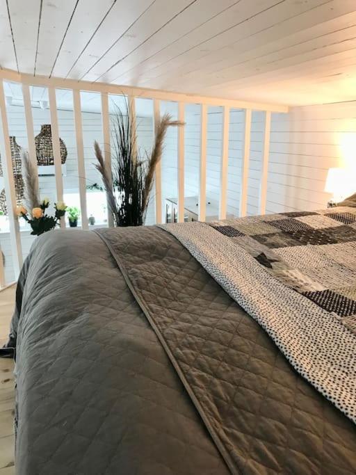 15 Min Fran Ullared! Ny Stuga Med Hoeg Standard! Alvsered Exterior foto
