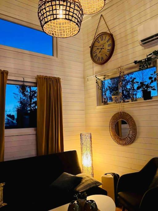 15 Min Fran Ullared! Ny Stuga Med Hoeg Standard! Alvsered Exterior foto